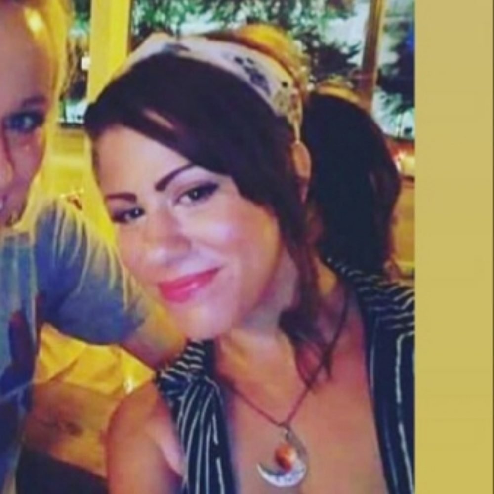 Meet your Posher, Jackie